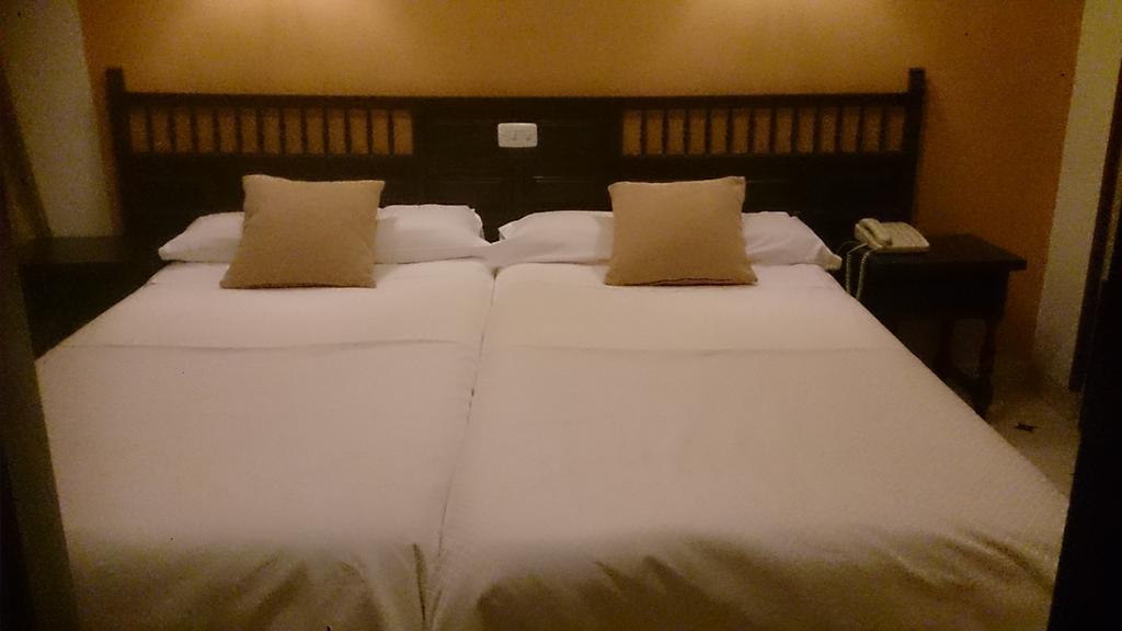קואנקה Hostal Residencia Avenida מראה חיצוני תמונה